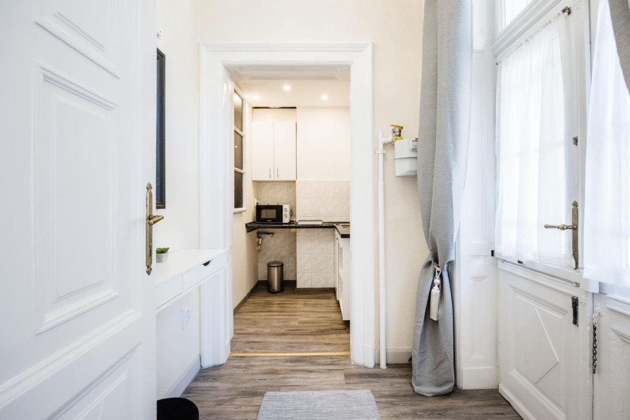 Andrassy 13 Center Apartment Budapest Luaran gambar